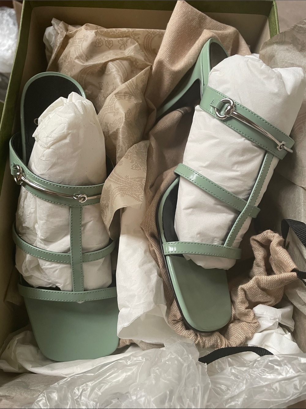 NWT Gucci Women’s Mint Green Strappy Square-Toe Sandals